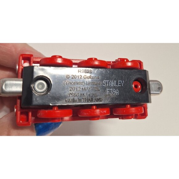 Stanley Thomas The Train 3" Take N Play Diecast Engine 2012 White Red Gray Black - Picture 6 of 7